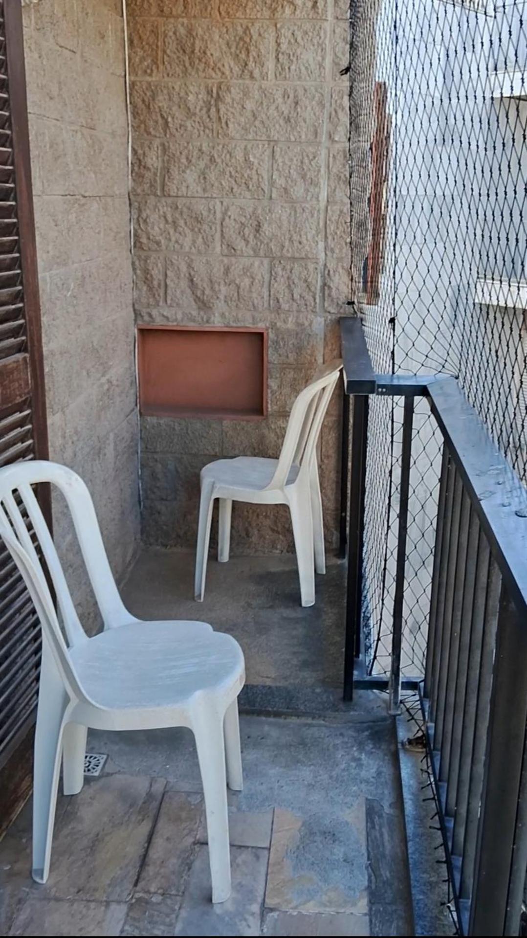 A 50M Da Praia Do Forte Em Cabo Frio Kültér fotó
