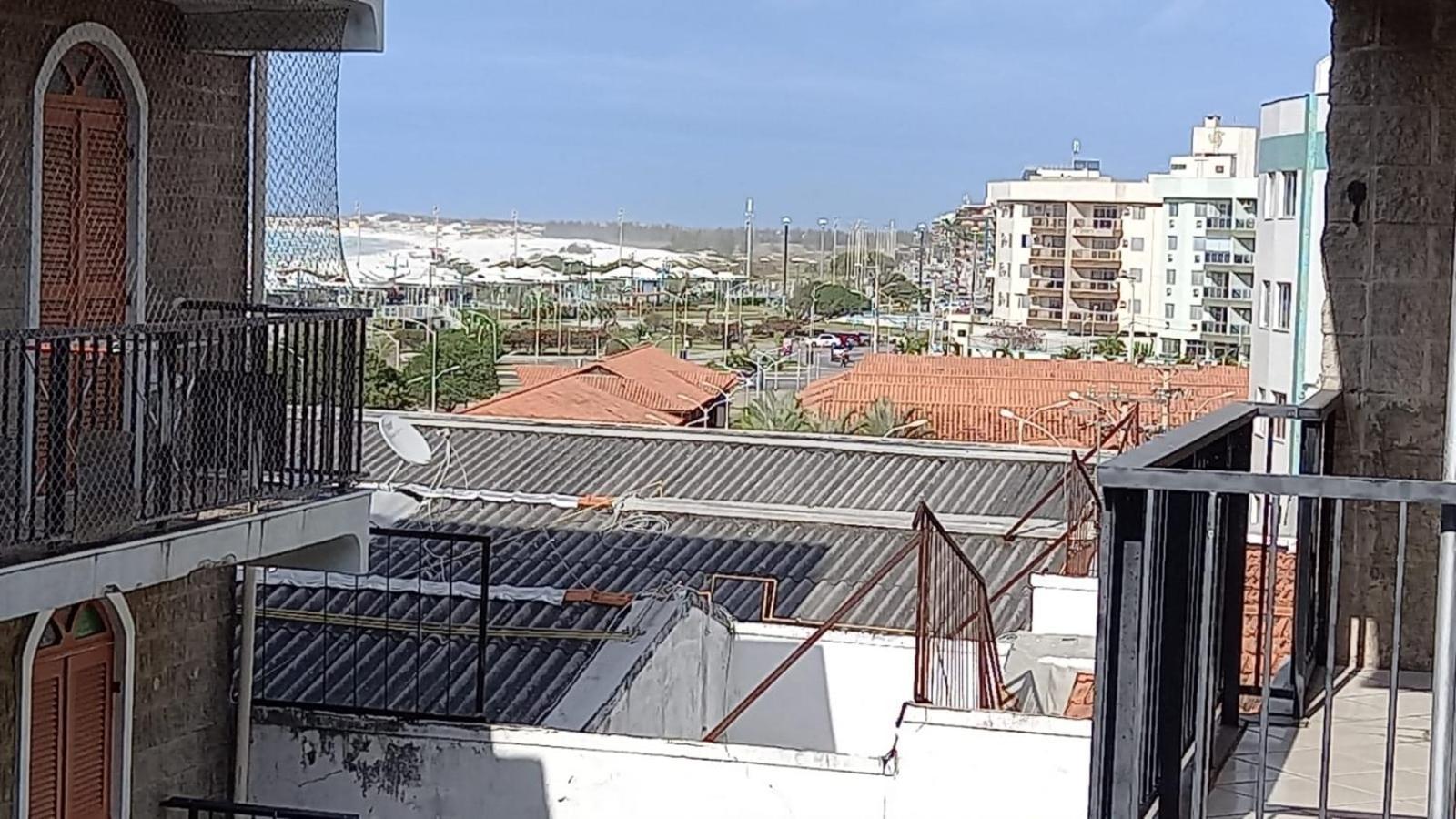 A 50M Da Praia Do Forte Em Cabo Frio Kültér fotó
